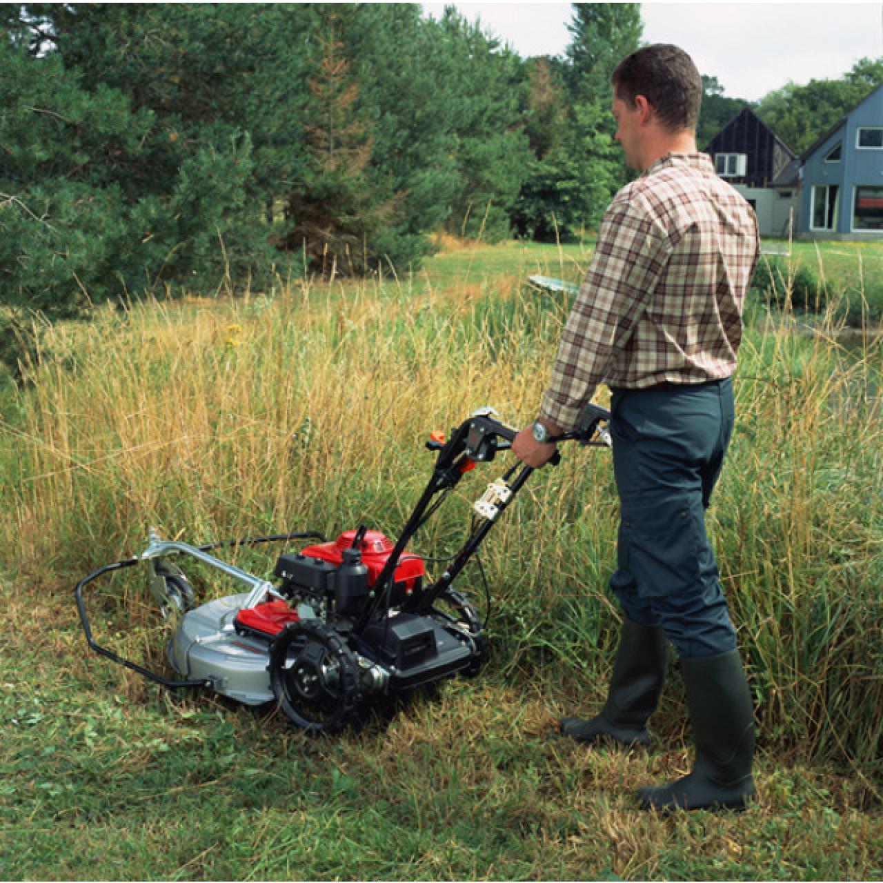 100002542 Hochgrasmäher UM 616 B